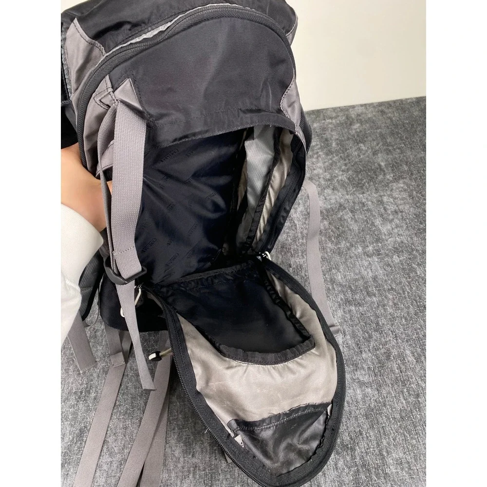 CamelBak SnoBlast Hydration Backpack Black Grey Ripstop Hiking Pack